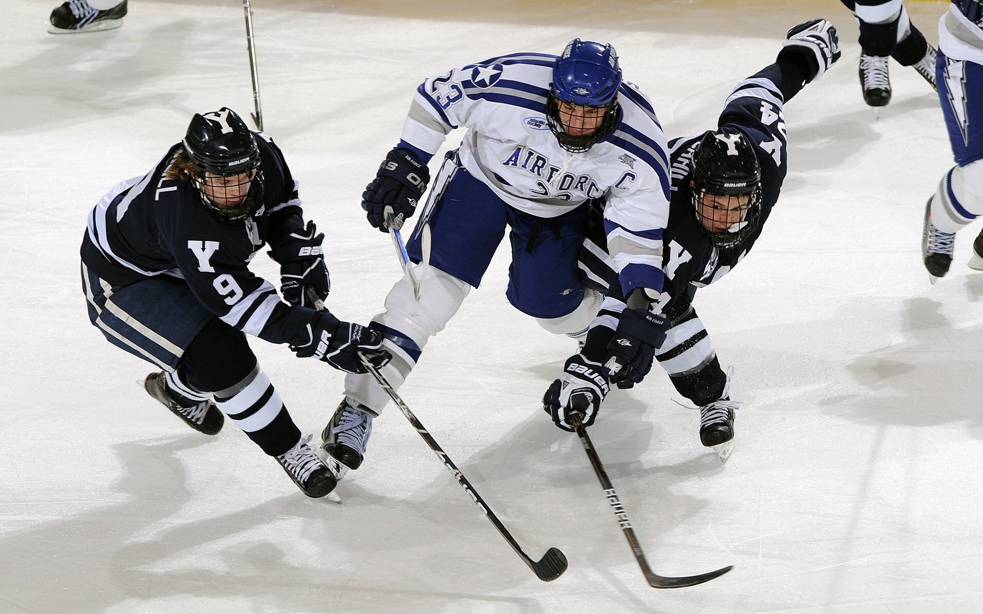 哈兰德梅开二度!曼城3比1伯恩茅斯,悄然升至联赛第二!谢尔基助攻双响,奥莱利首球燃爆天际